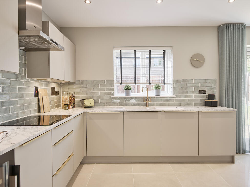 Additional property image - Kenilworth Gate, Leamington Road, Kenilworth, 
CV8 2AA