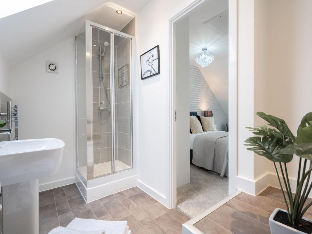 Additional property image - Kenilworth Gate, Leamington Road, Kenilworth, 
CV8 2AA
