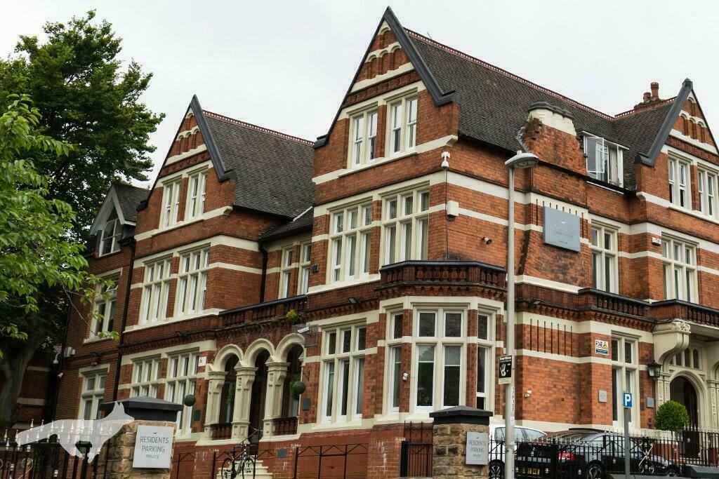 Main image of property: From 1-20 Desks, Foxhall Lodge, Nottingham, NG7 6LH