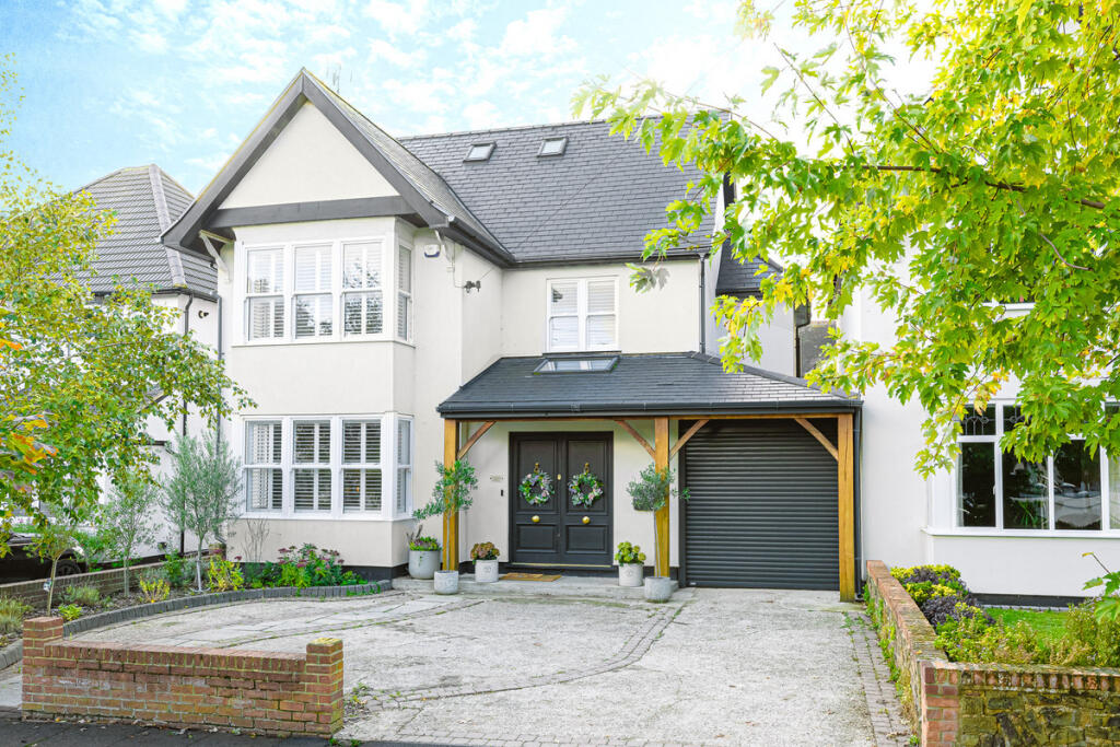 Main image of property: Chadwick Road, Chalkwell, SS0