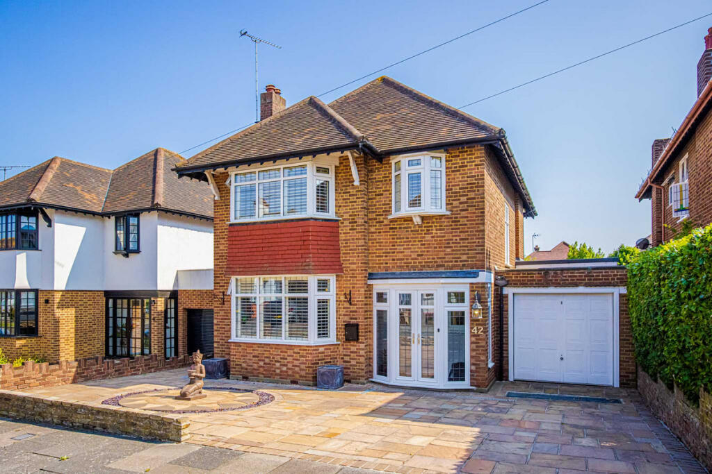 Main image of property: Marine Close, Leigh-on-sea, SS9