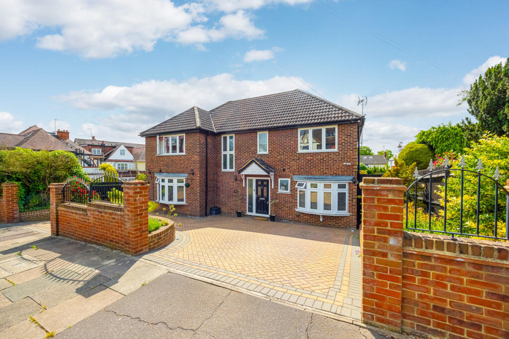 Main image of property: Seymour Road, Westcliff-on-sea, SS0