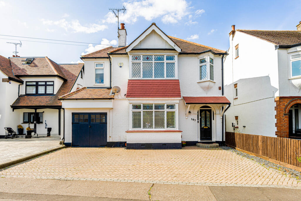 Main image of property: Western Road, Leigh-on-sea, SS9