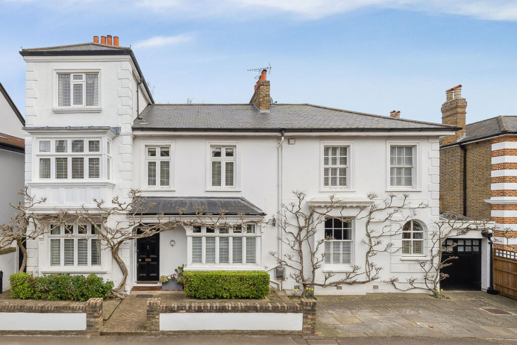 Main image of property: Lingfield Road, Wimbledon Village, SW19