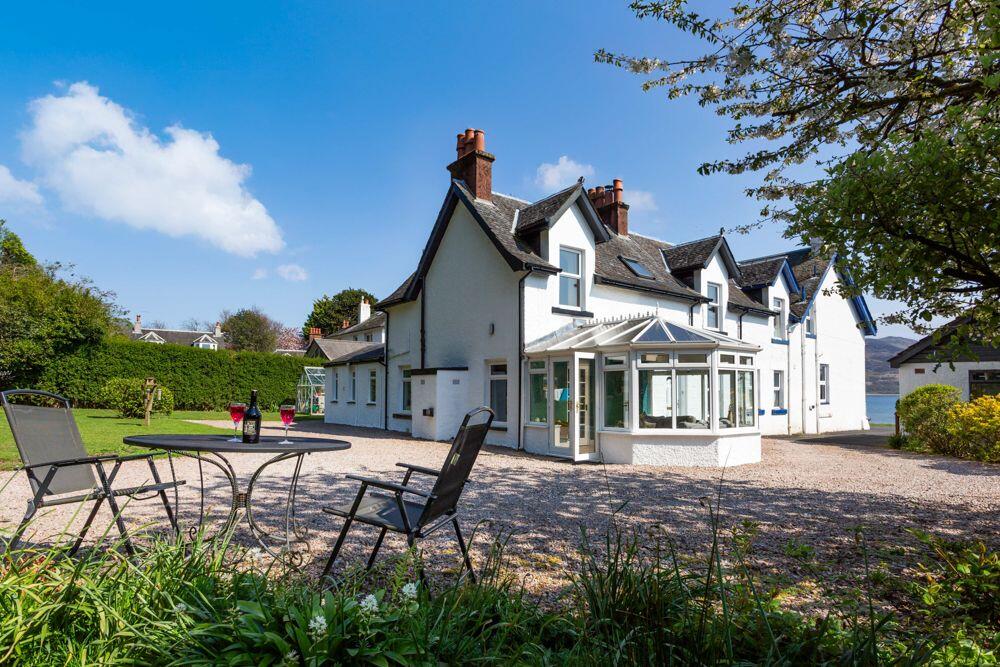 Main image of property: Cro-Leigh Cottage, Shore Road, Lamlash, Isle of Arran, North Ayrshire, KA27 8LG