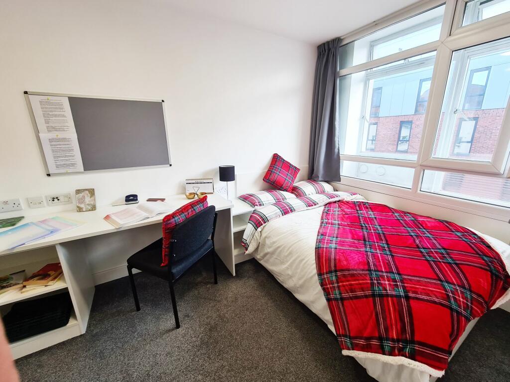 1 bedroom flat share for rent in En-suite Room, Sangha House, Newarke Street, Leicester, LE1