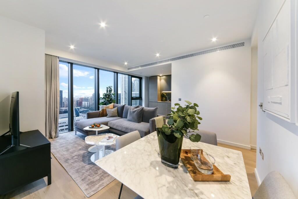 Main image of property: George Street, London, E14