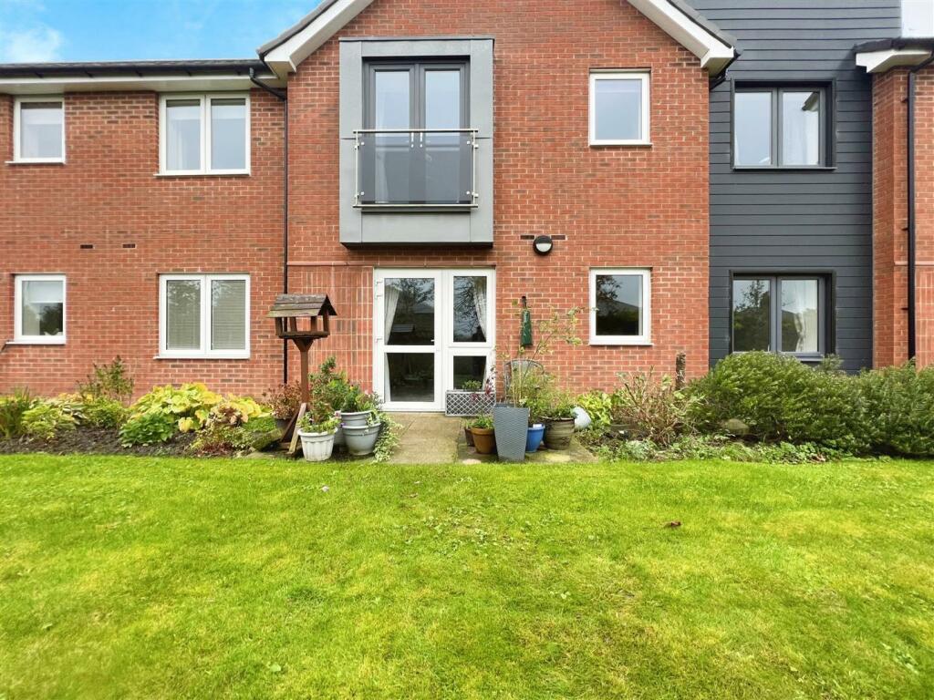 1 bedroom apartment for sale in Barnacre Road, Longridge, Preston, PR3