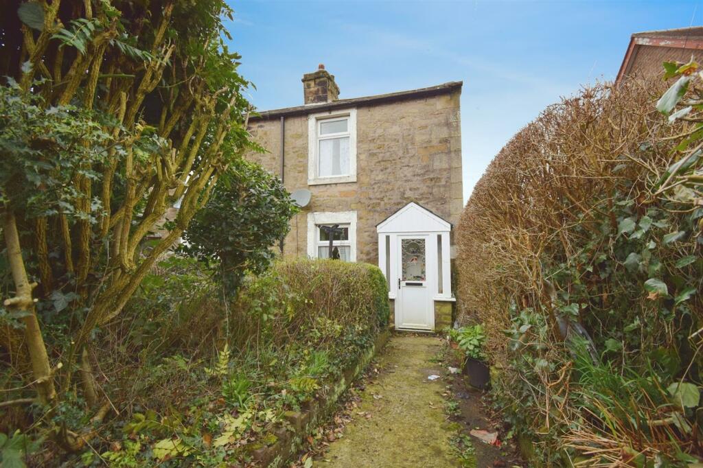 3 bedroom end of terrace house for sale in Higher Road, Longridge, Preston, PR3