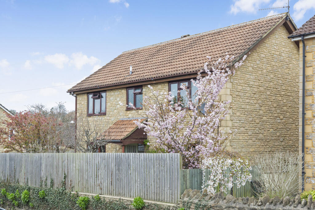 Main image of property: Quaperlake Street, Bruton, BA10