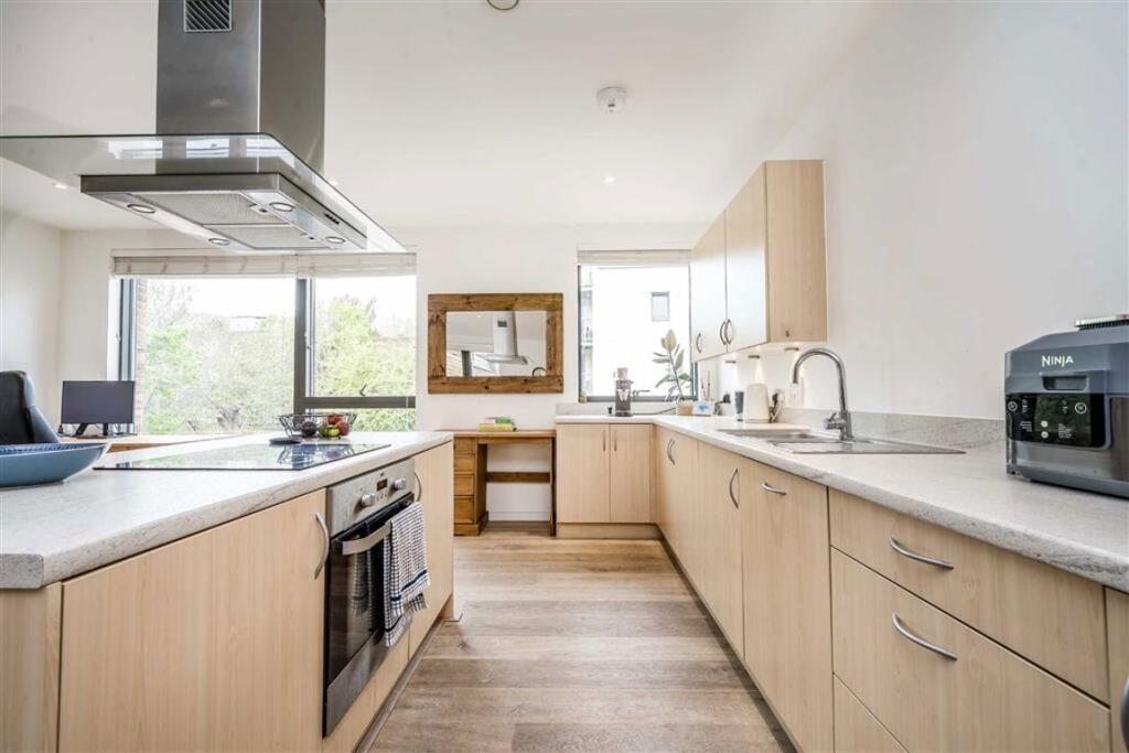 Main image of property: Bardsley Lane, Greenwich