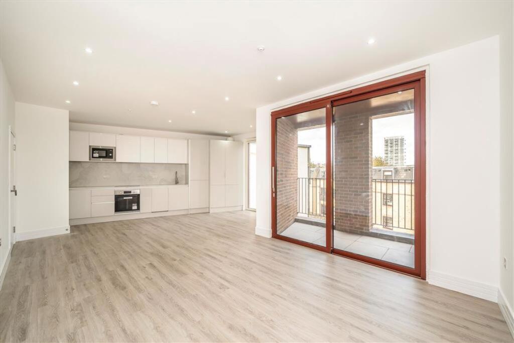 Main image of property: Greenwich High Road, Greenwich