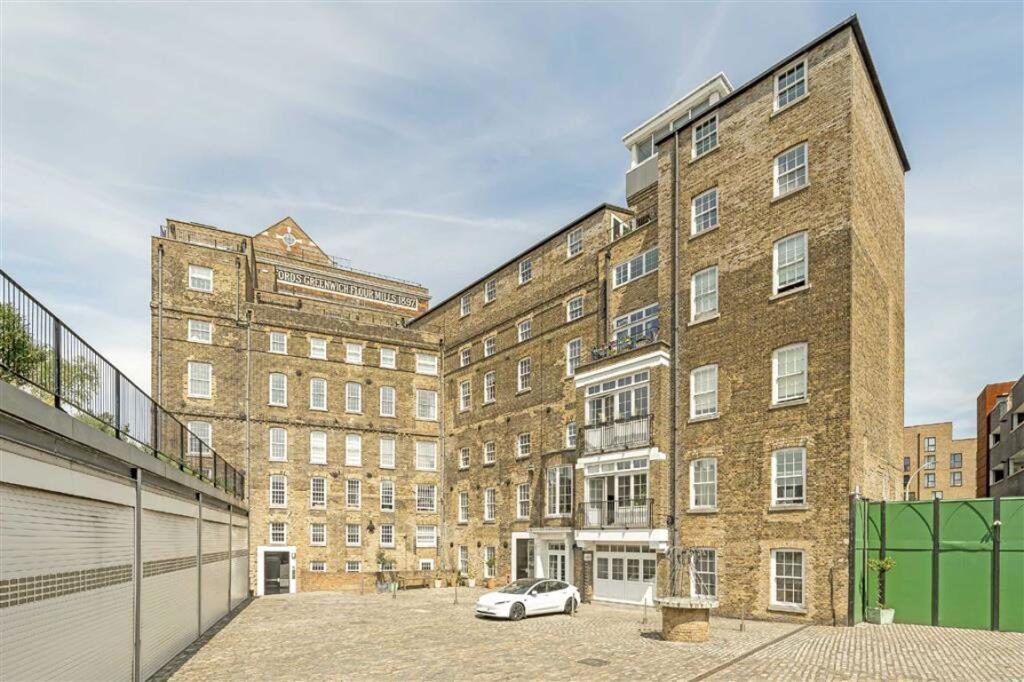 Main image of property: Mumford Mills, Greenwich