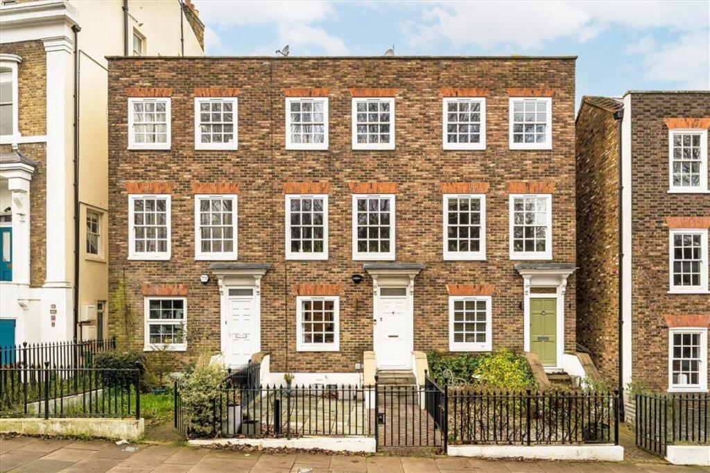 Main image of property: Hyde Vale, Greenwich