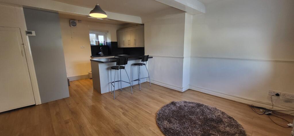 Main image of property: Towngate, Colne, BB8