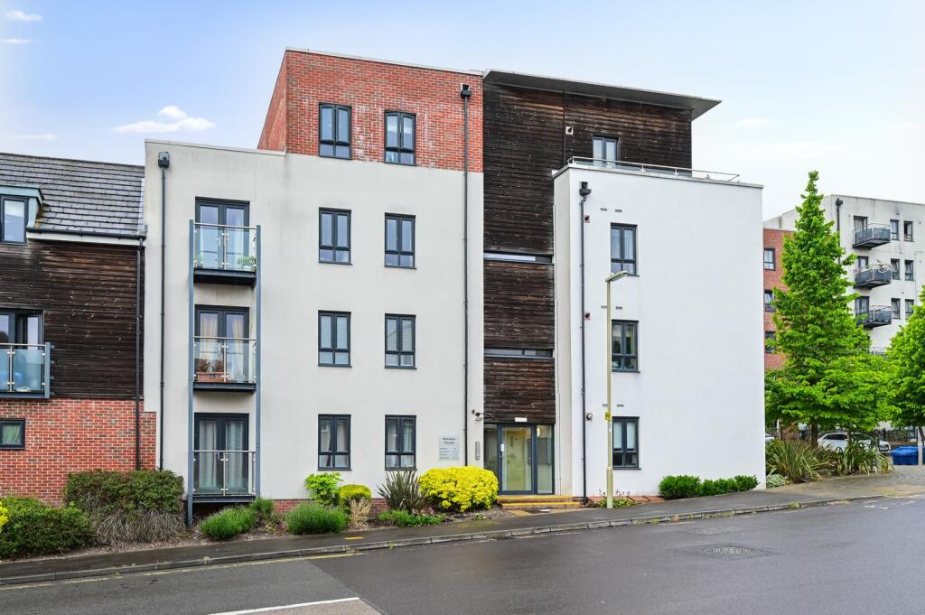 Main image of property: Sinclair Drive, Basingstoke