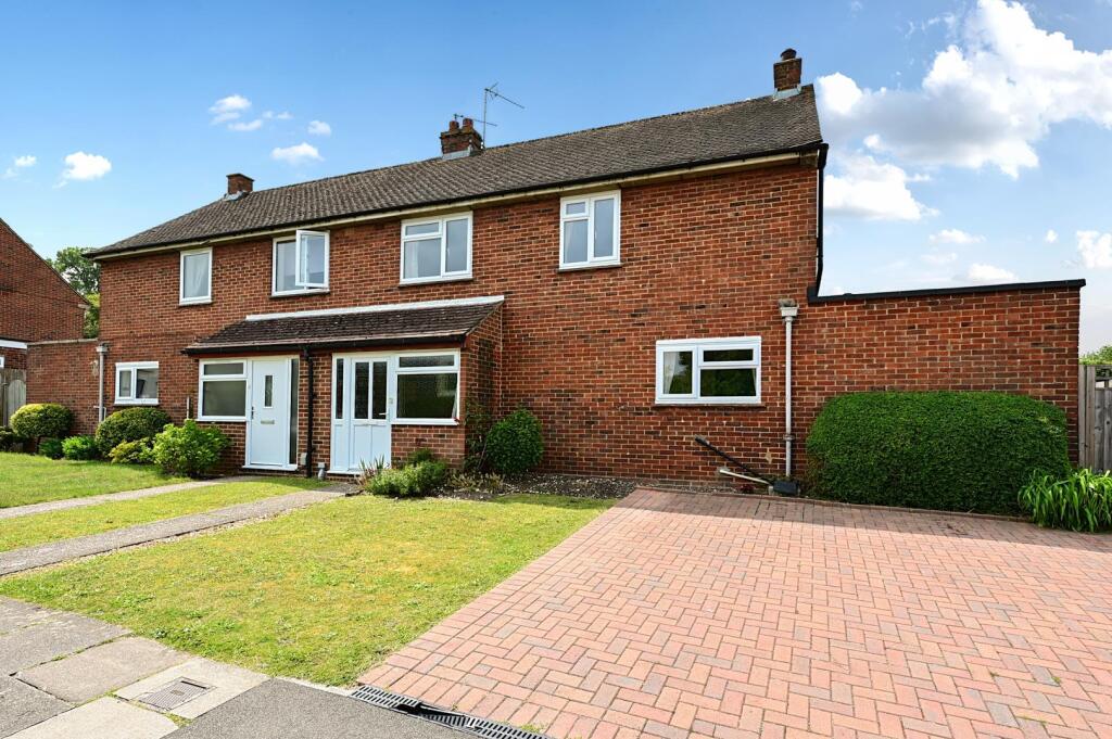 Main image of property: Maple Crescent, Basingstoke