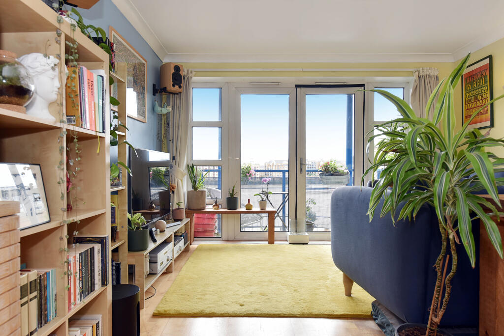 Main image of property: Campania Building, Wapping, E1W