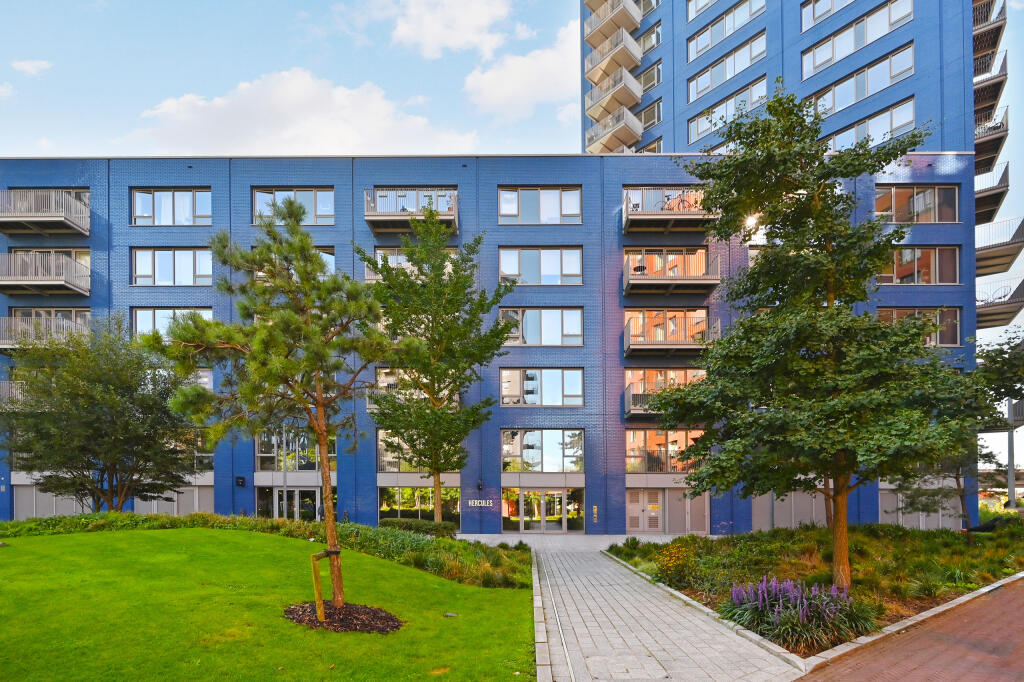 Main image of property: Hercules House, London City Island, E14