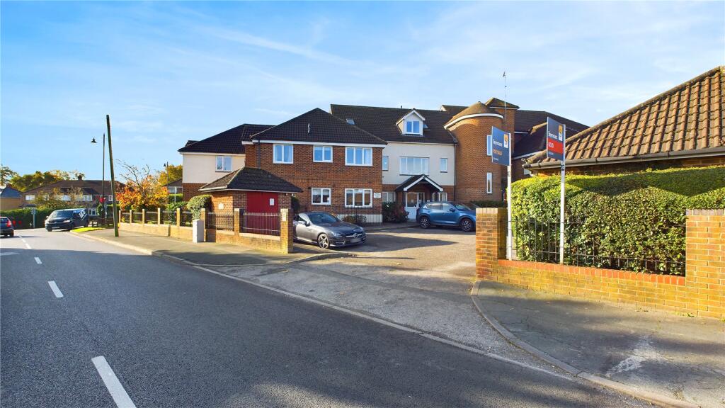 Main image of property: Broadway Road, Lightwater, Surrey, GU18