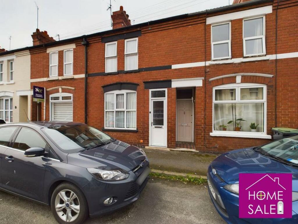 3 bedroom terraced house for sale in Sartoris Road, Rushden, NN10