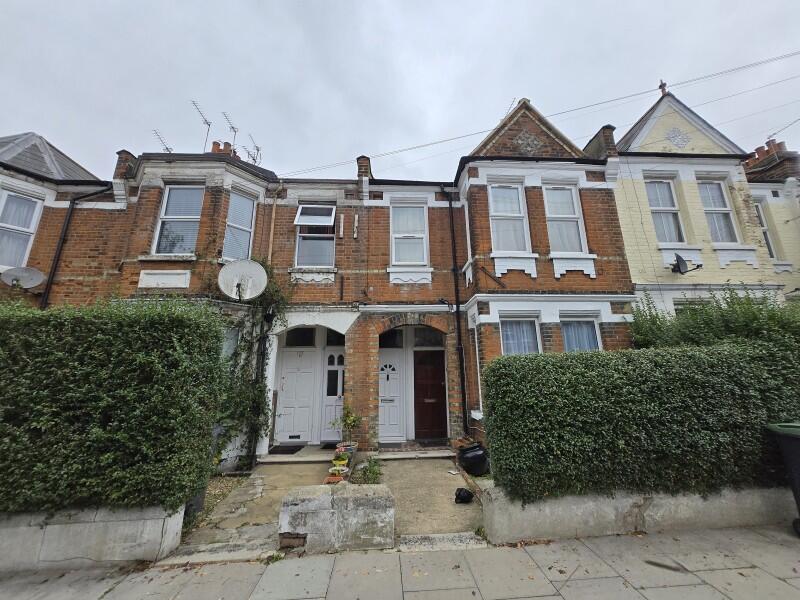 Main image of property: Lyndhurst Road, Wood Green, N22