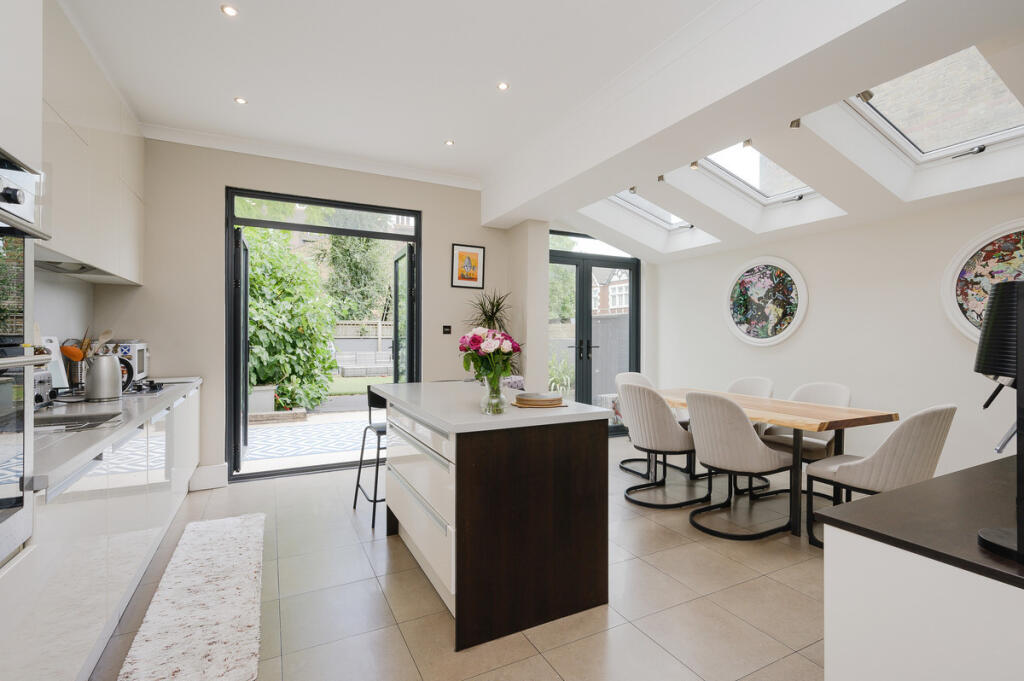 Main image of property: Maze Road, Kew, TW9