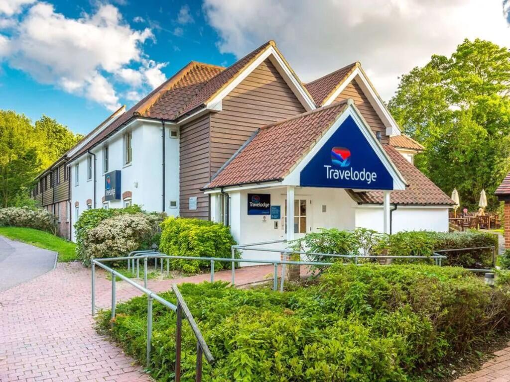 Main image of property: Travelodge, 735 Chigwell Road, Woodford Green, Essex, IG8 8AS