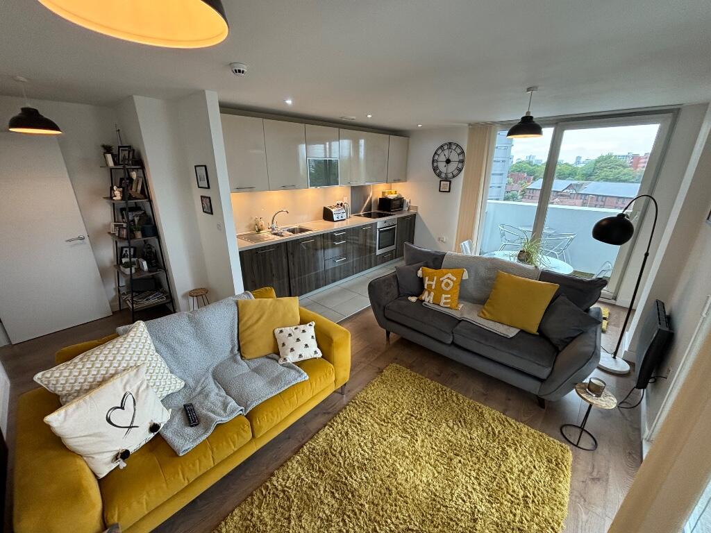 Main image of property: Blackfriars Road, Manchester, M3