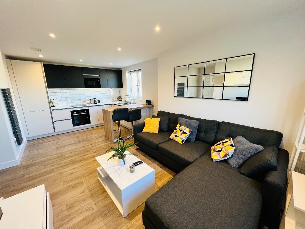 Main image of property: Barlow Moor Road, Chorlton, Manchester, M21