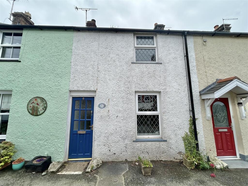 Main image of property: Tanrallt Cottages, Dwygyfylchi, Penmaenmawr