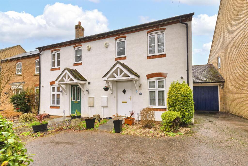 Main image of property: Haydon Close, Allington