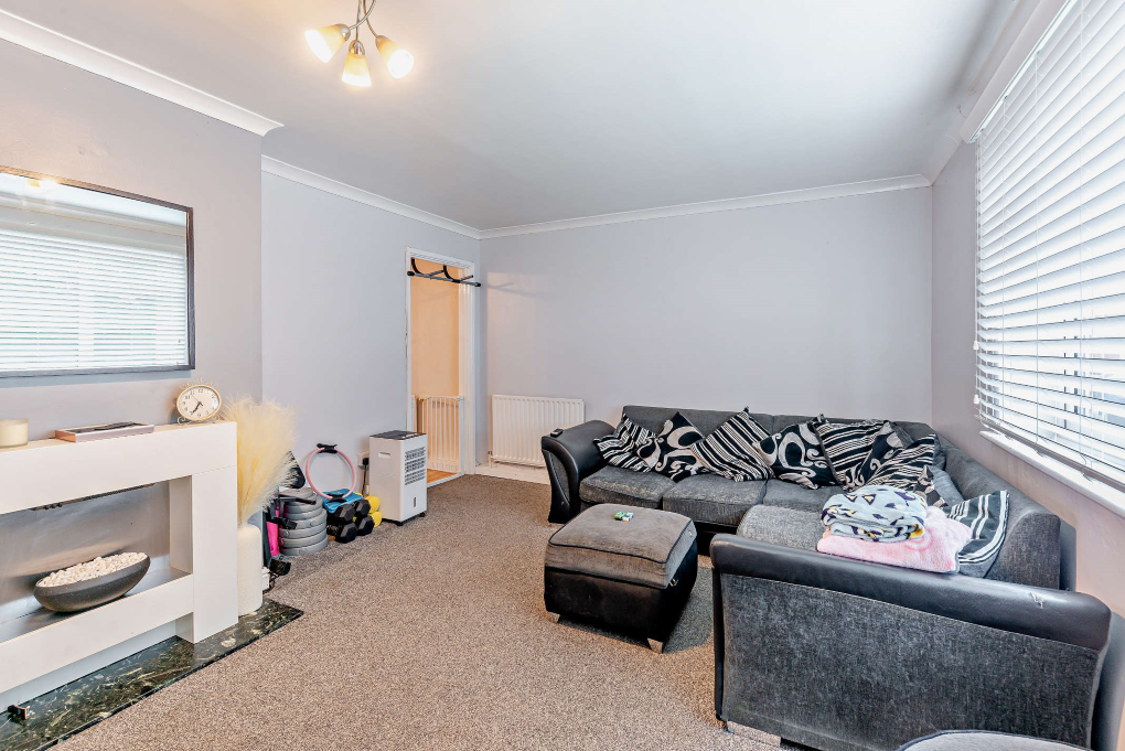 Additional property image - Haddon Road, Leamington Spa, Warwickshire, CV32