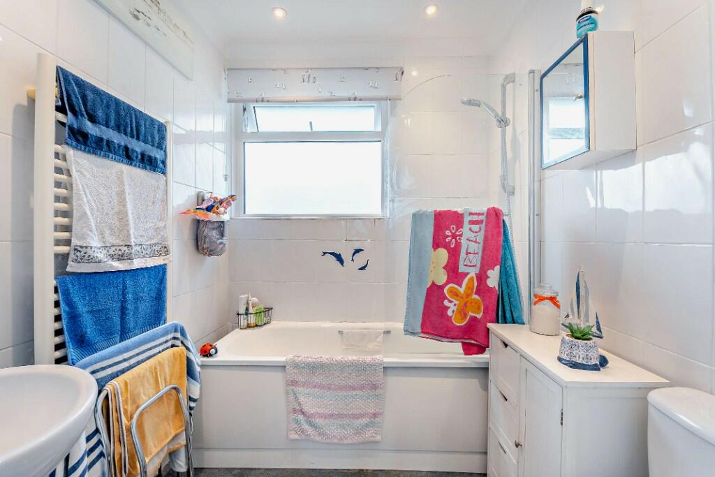 Additional property image - Lansdowne Road, Littlehampton, West Sussex, BN17