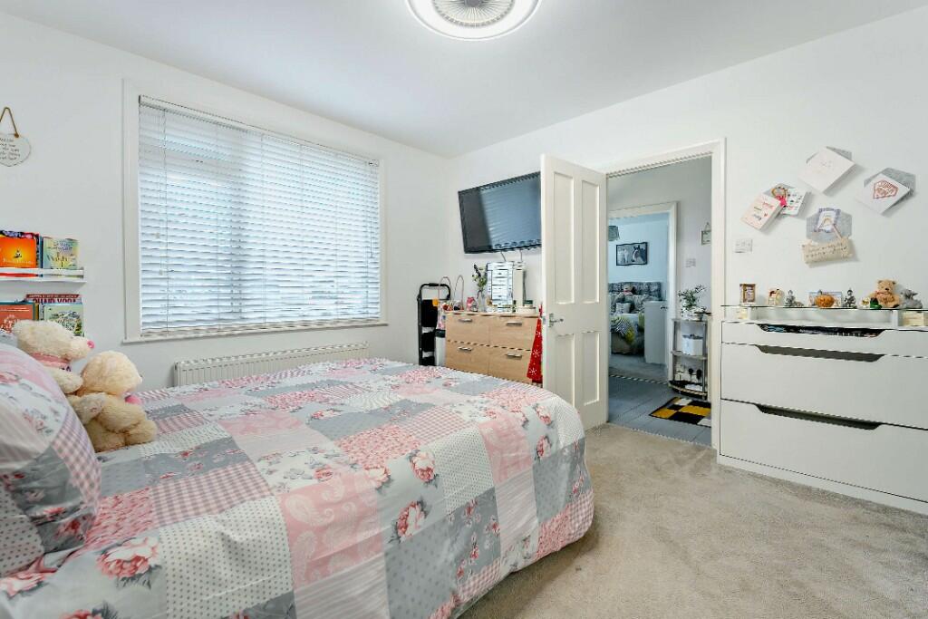 Additional property image - Lansdowne Road, Littlehampton, West Sussex, BN17