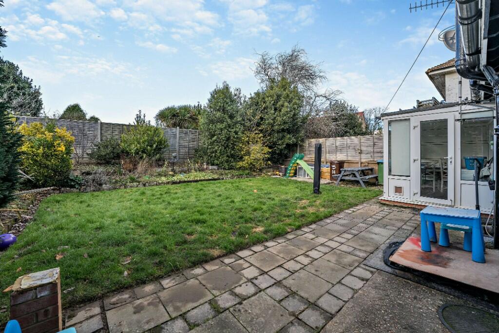 Additional property image - Lansdowne Road, Littlehampton, West Sussex, BN17