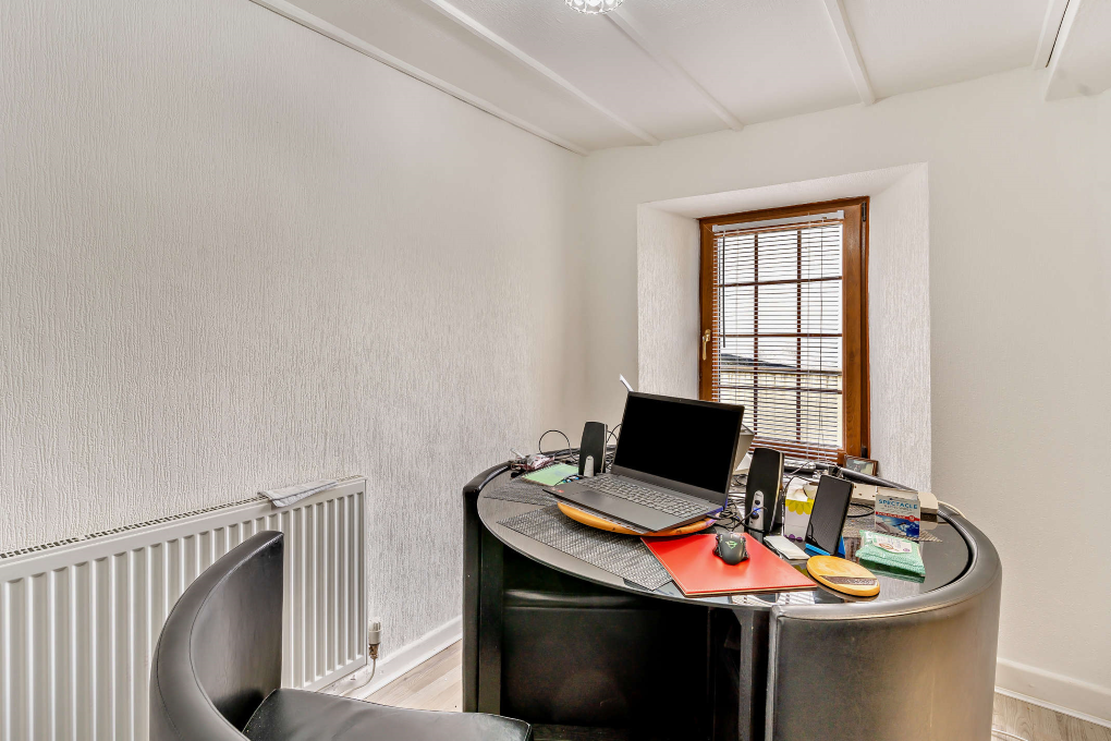 Property image for Dan-y-twyn, Treharris, South Glamorgan, Rhondda Cynon Taff, CF46