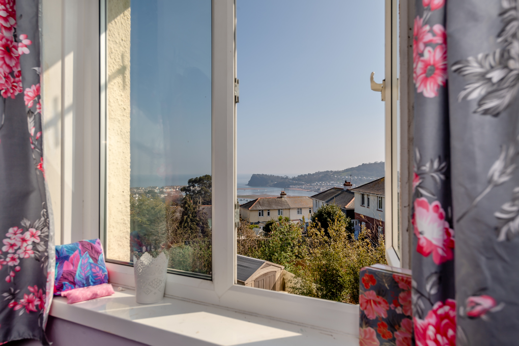 Main image of property: Hutchings Way, Teignmouth, Devon, TQ14