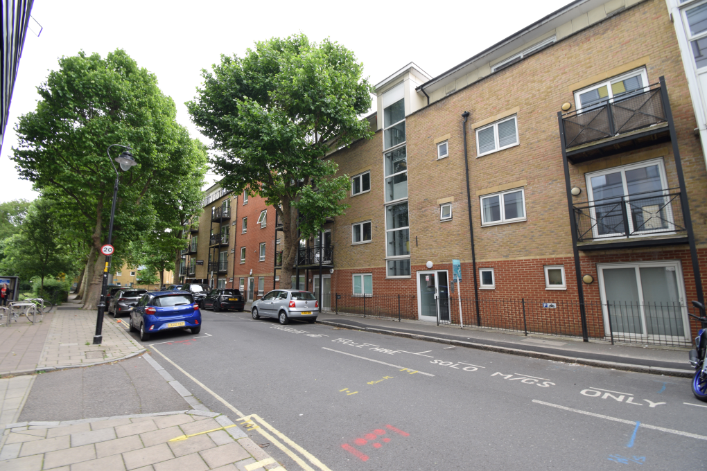 Main image of property: Alscot Road, London, SE1