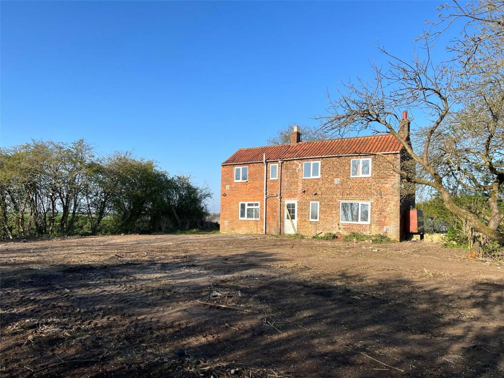 Main image of property: Tattershall Bridge Road, Tattershall Bridge, Lincoln, Lincolnshire, LN4