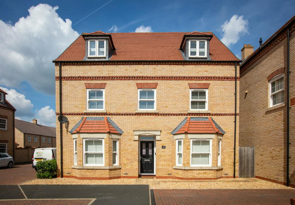 Main image of property: Collings Crescent, Biggleswade, SG18