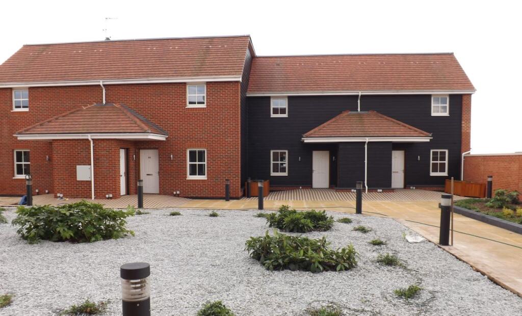 Main image of property: Flat 77 Nayland Court, Romford, Essex, RM1 3EF