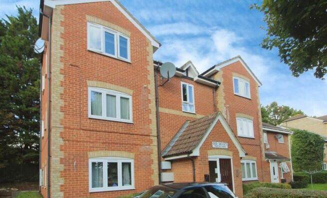 Main image of property: 271 Maplin Park, Slough, Berkshire, SL3 8YE