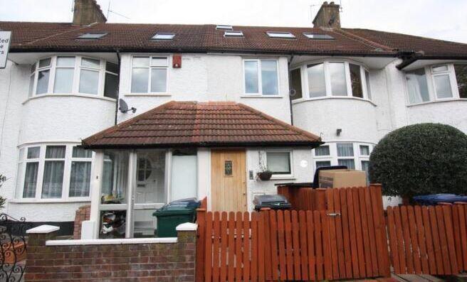 Main image of property: Flat 2 20 St. Marys Road, London, NW11 9UG