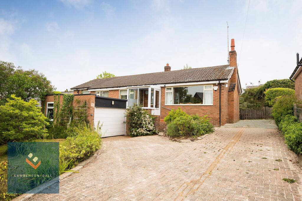 4 bedroom detached bungalow