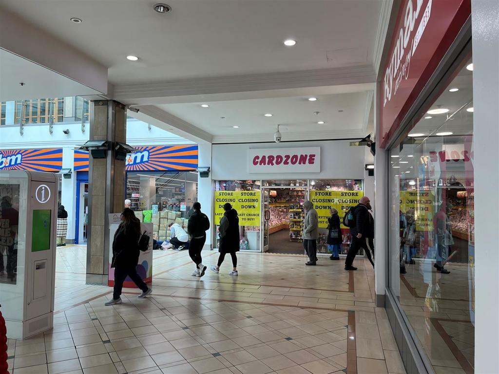 Retail property shopping centre to lease in Unit 57 18 Kemble Square, Haymarket Centre