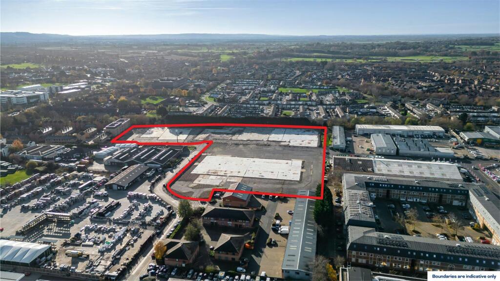 Gatehouse Close Aylesbury5 v2.jpg