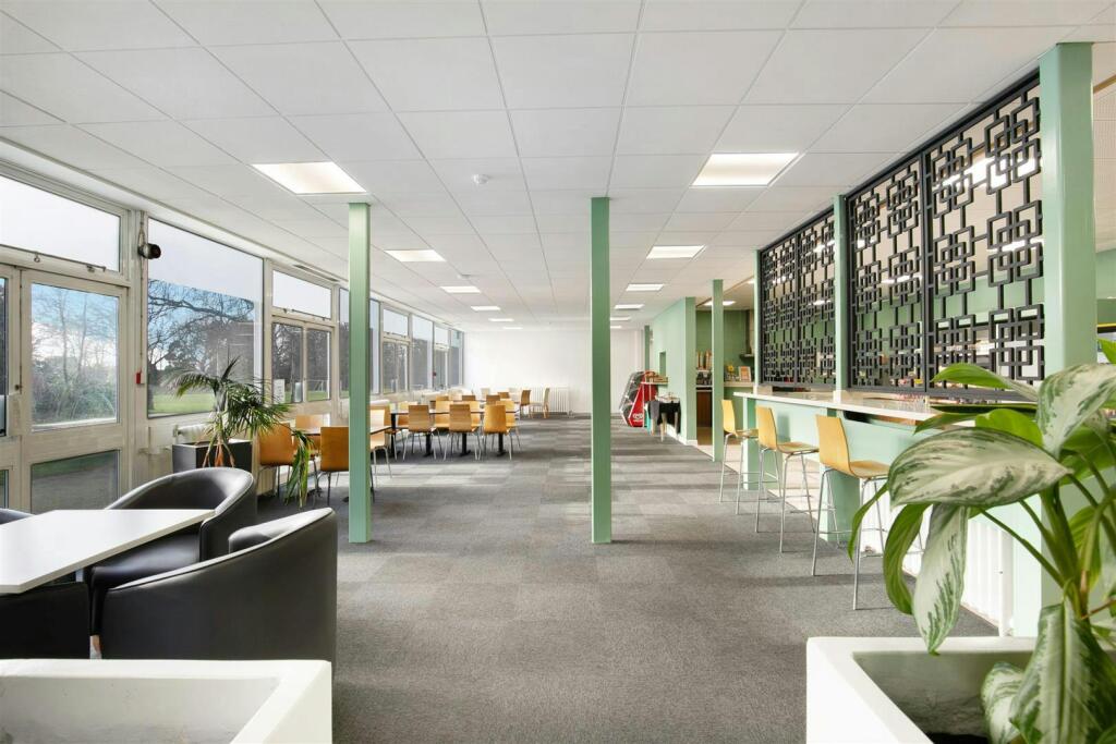 BRE_Park_Buildings1617_GroundLevel_WellsDesign 29 of 232.jpg