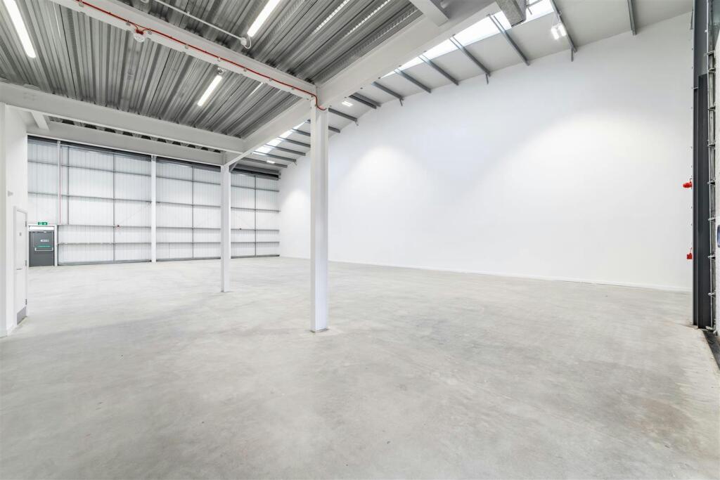 48 McDonald Business Park133.jpg