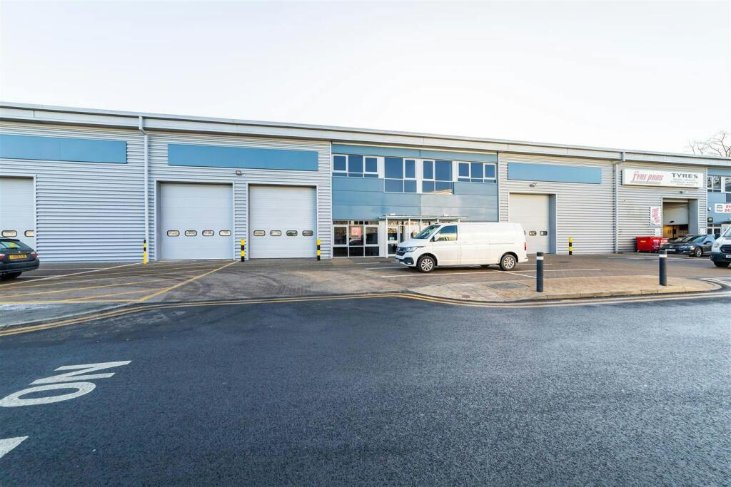 48 McDonald Business Park92 Main pic.jpg